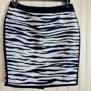 Ann Taylor Pencil Skirt Petite Size 10P Black Tan, Zebra Stripe Print, Lined